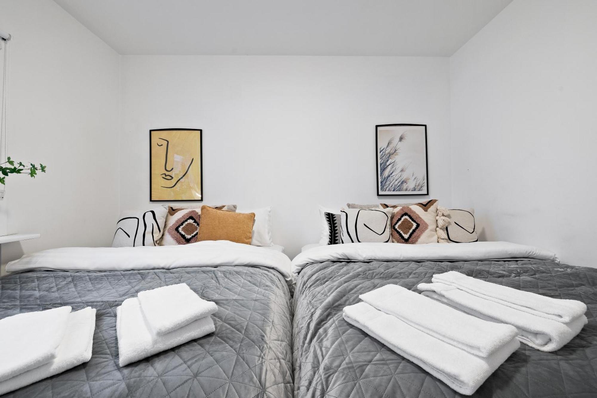 Lokastigur Charming And Inviting Apartment Reikiavik Exterior foto