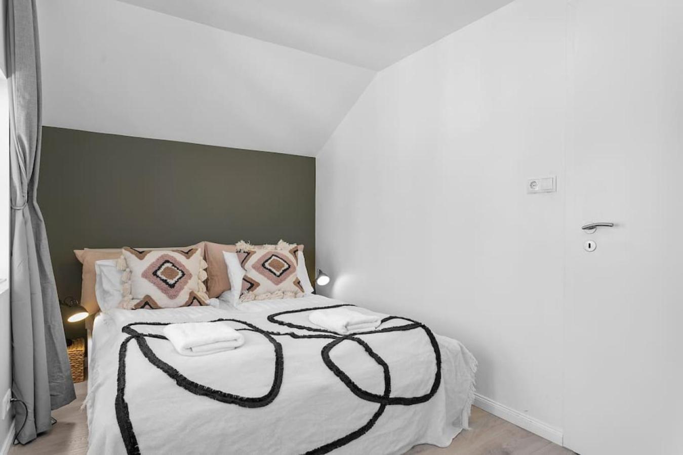Lokastigur Charming And Inviting Apartment Reikiavik Exterior foto